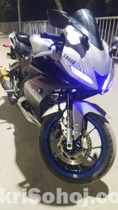 Yamaha r15 v3